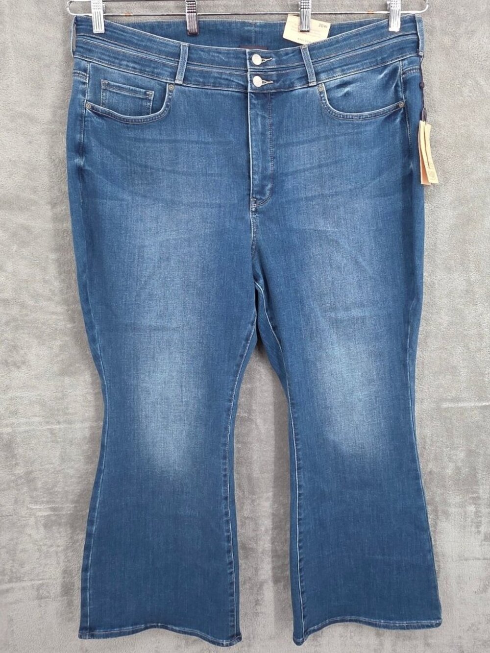 NYDJ High Rise Ava Flare Jeans 20W Lovesick Medium Wash Lift Tuck Classic New